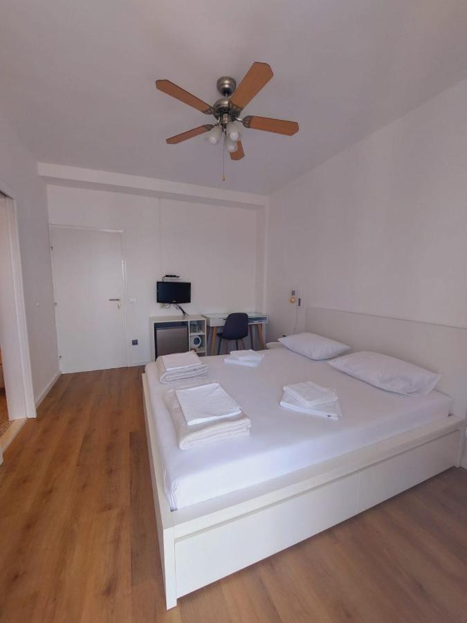 Vinko Rooms Primošten Exteriér fotografie