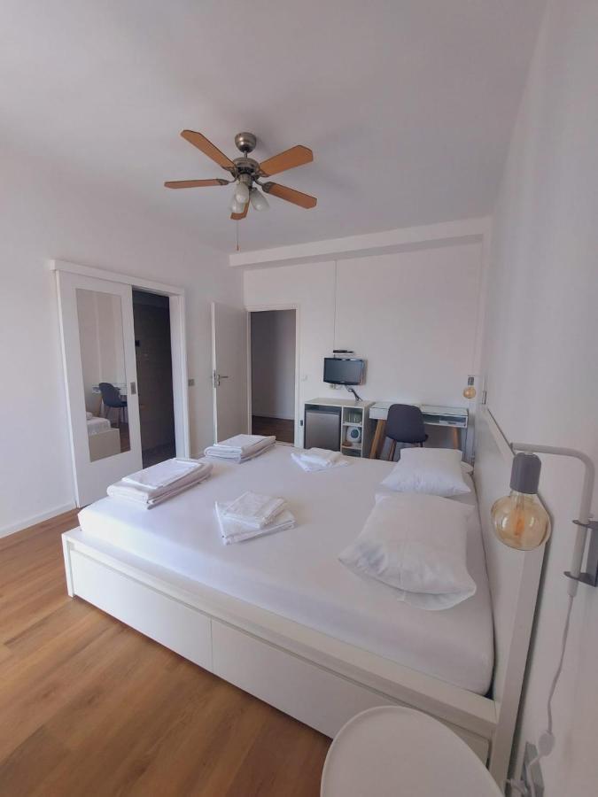 Vinko Rooms Primošten Exteriér fotografie